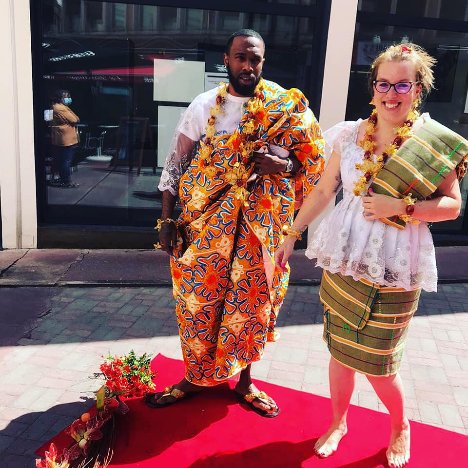 tinabes style- homme et femme en tenue traditionnel africaine